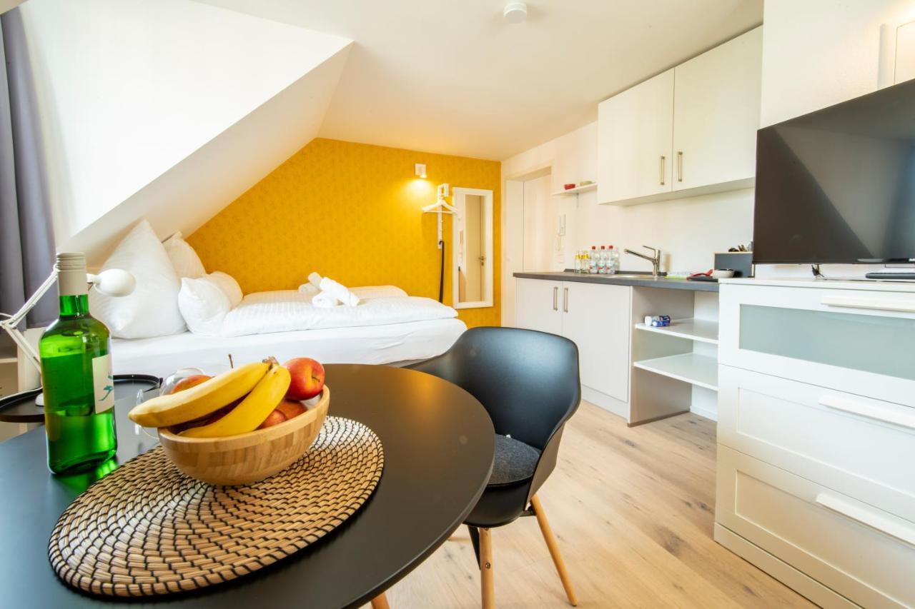 Gaestehaus Am Schlossplatz Z. 3 Meersburg Eksteriør billede